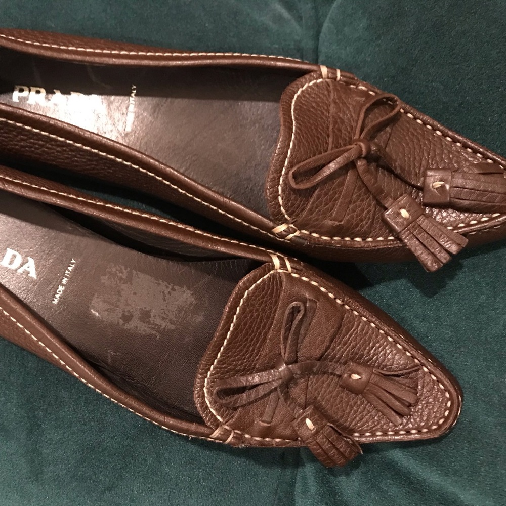 Prada brown leather loafers moccasins pointed toe